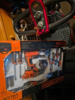 Black and decker tool kit