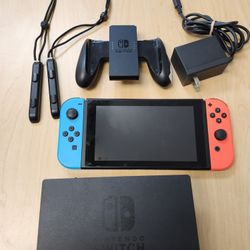 Nintendo Switch 