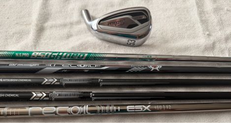 Titleist  T300 53° wedge