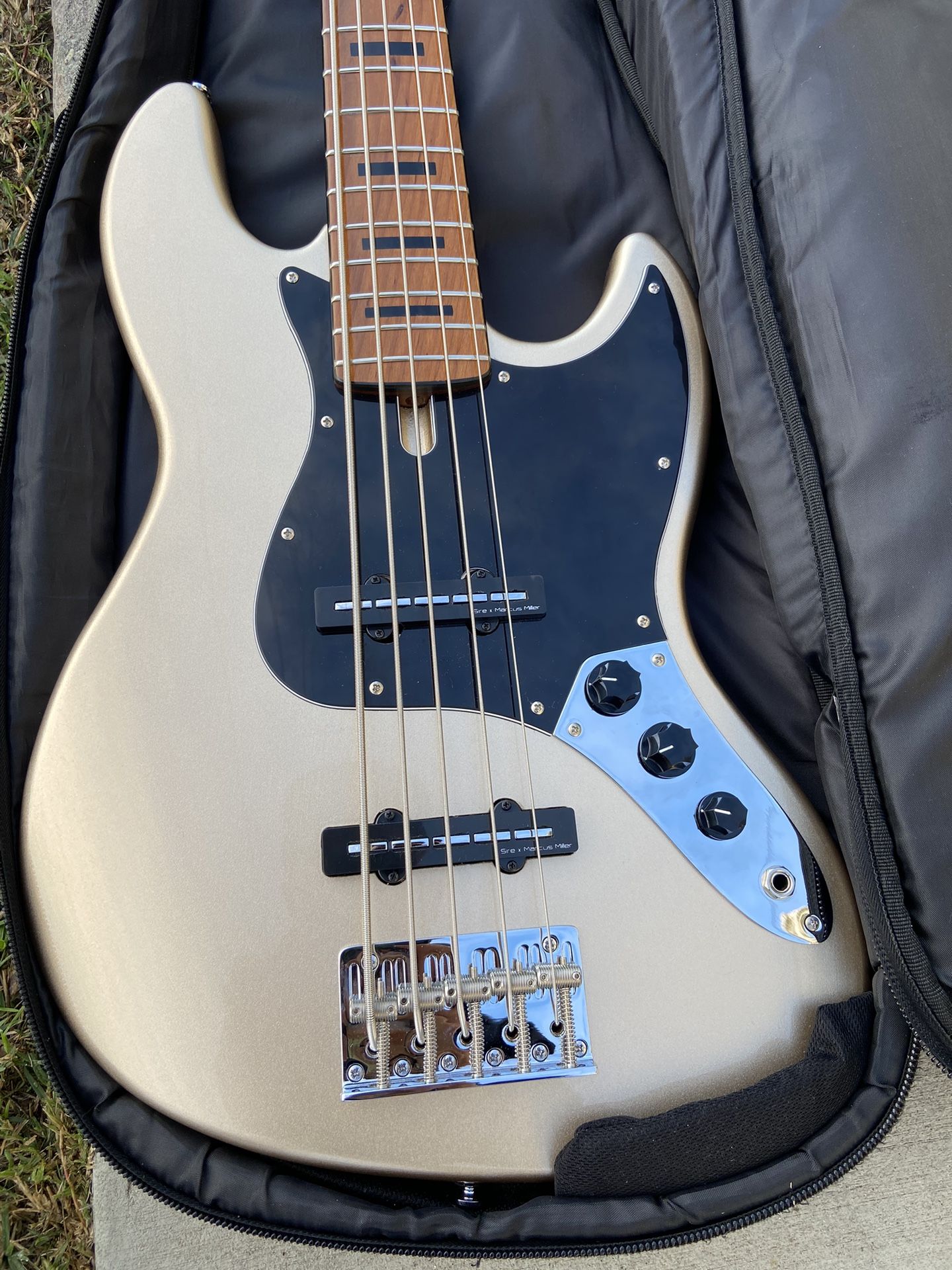 Marcus Miller V5