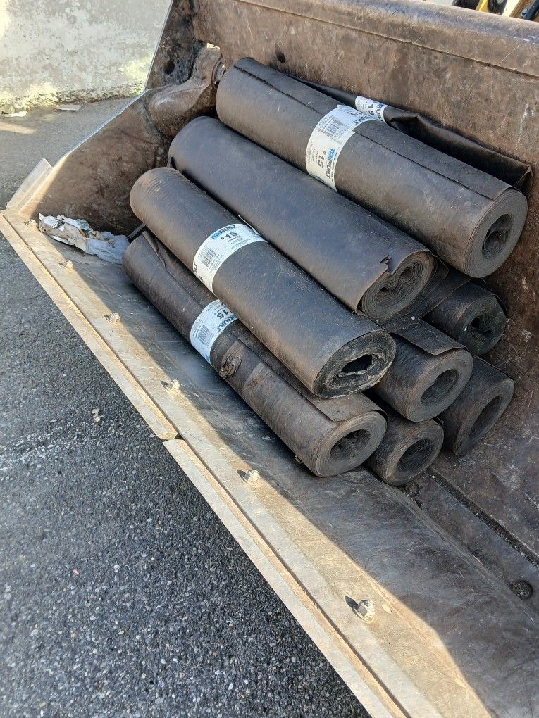 Rolls Of 15w Felt 