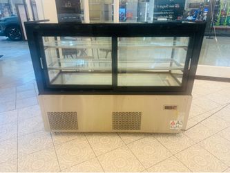 Commercial Refrigerated Display Fridge
