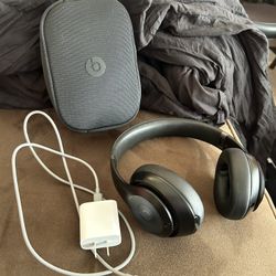 Beats Studio Pro Bluetooth Wireless Headphones 