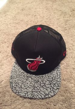 Brand new new era Miami heat hat