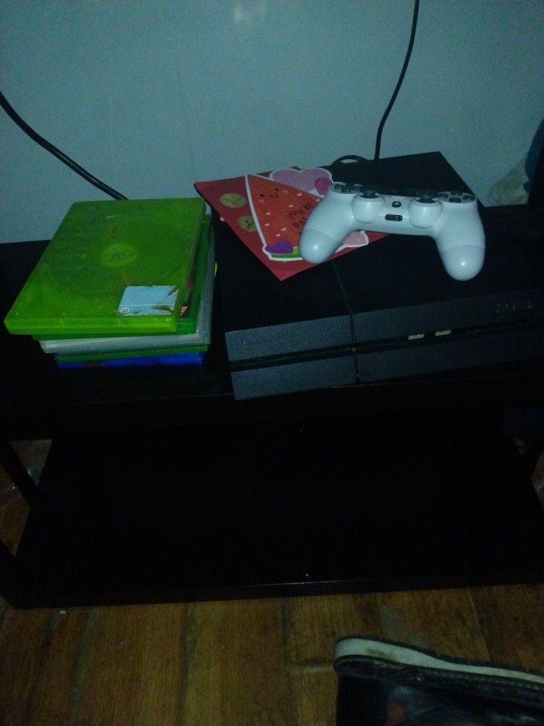 PS4 Used PS4