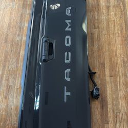 Black Toyota Tacoma Tailgate 2024-2025