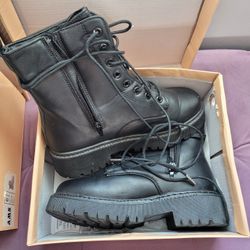 Black Boots