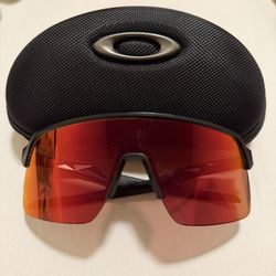 OAKLEY 0OO9463 SUTRO LITE SUNGLASSES 