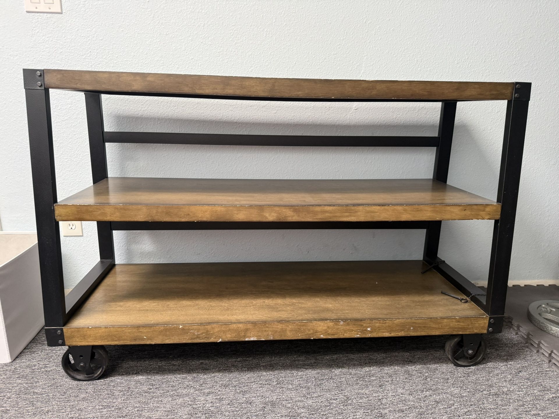 Rolling TV / Media Cart