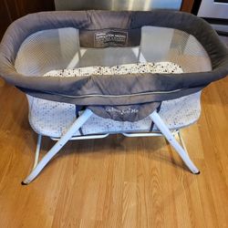 Dream On Me Portable Bassenet 