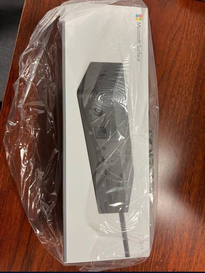 BRAND NEW Microsoft Surface Dock Model 1661 | PF3-00005 | Surface Pro Dock