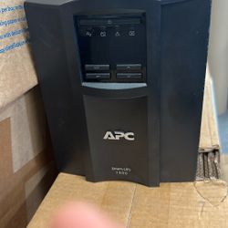 Apc Smart UPS 1500