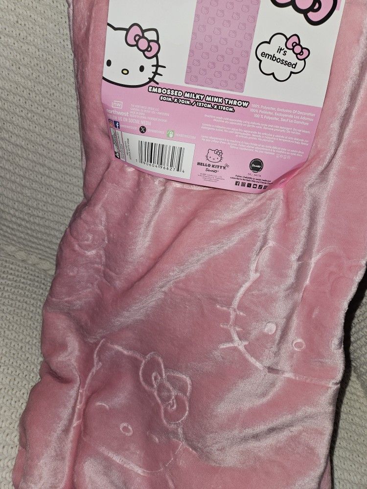 Hello Kitty Blanket