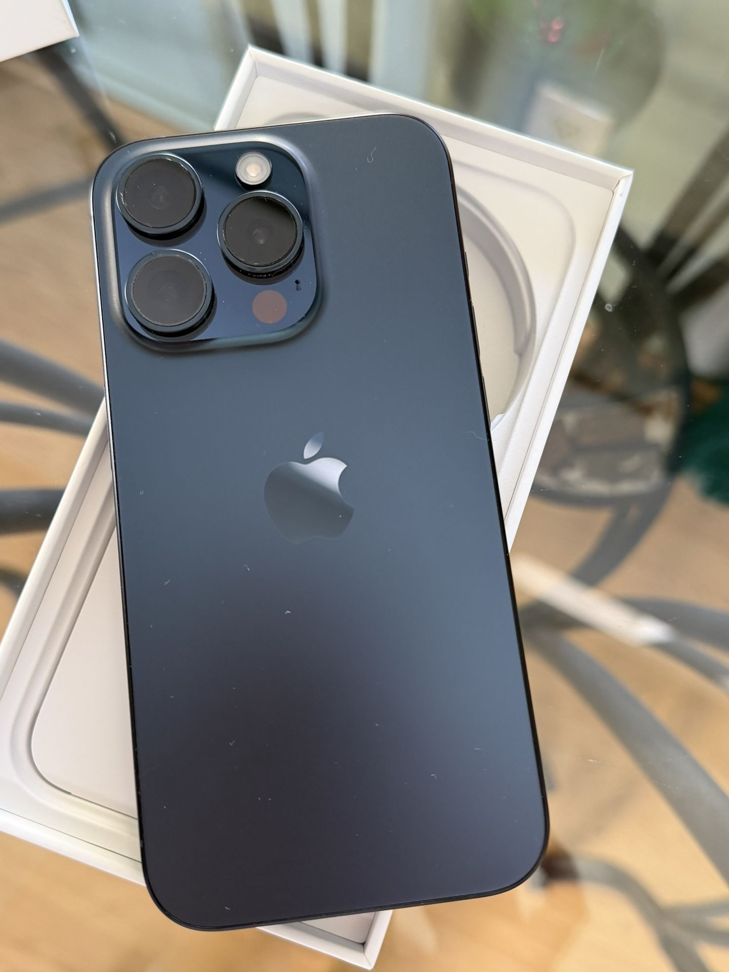 iPhone 15 Pro 128 gb