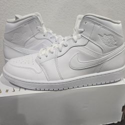 Nike Air Jordan 1 'Triple White' Size 12