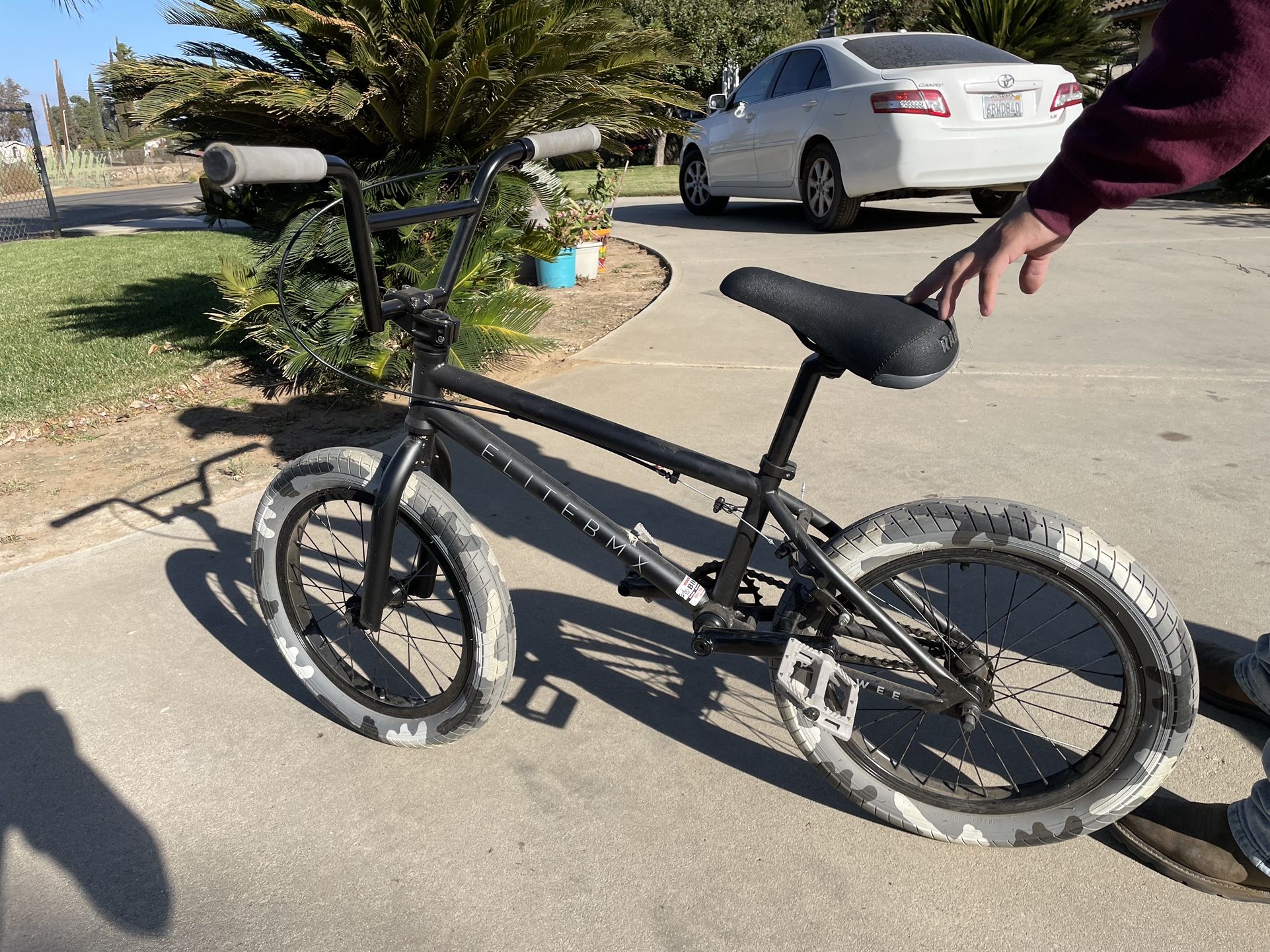 Elite Bmx Bike - Peewee 18”