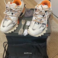 BalenciagaTrack Runners