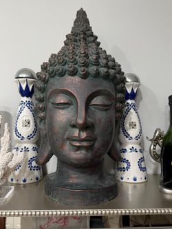 Meditating Buddha head