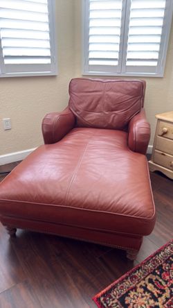 Chaise Lounge