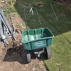 Scott speedy green 2000 grass seed spreader