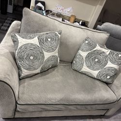 Beautiful Grey Loveseat Microfiber *Great Condition!!