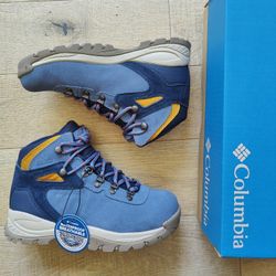 Columbia Newton Ridge Waterproo Hiking Shoes