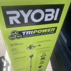 Ryobi Hybrid Tri power Light 