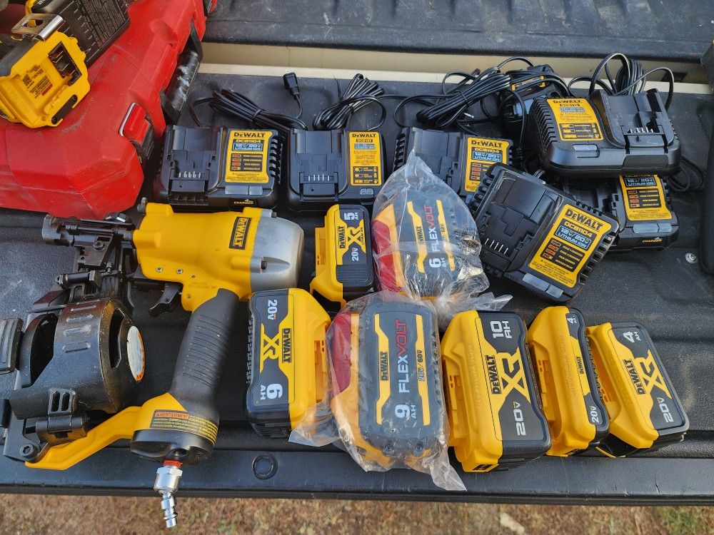 Dewalt Tools In Oxnard And Now New Location In Bakersfield (contact info removed)