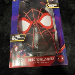 Miles Morales 3-D Deco Light Mask