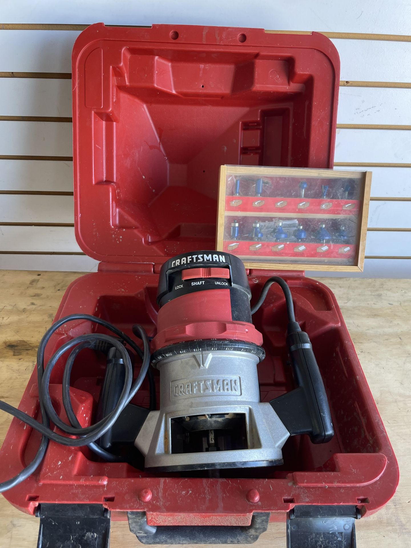 Craftsman Router