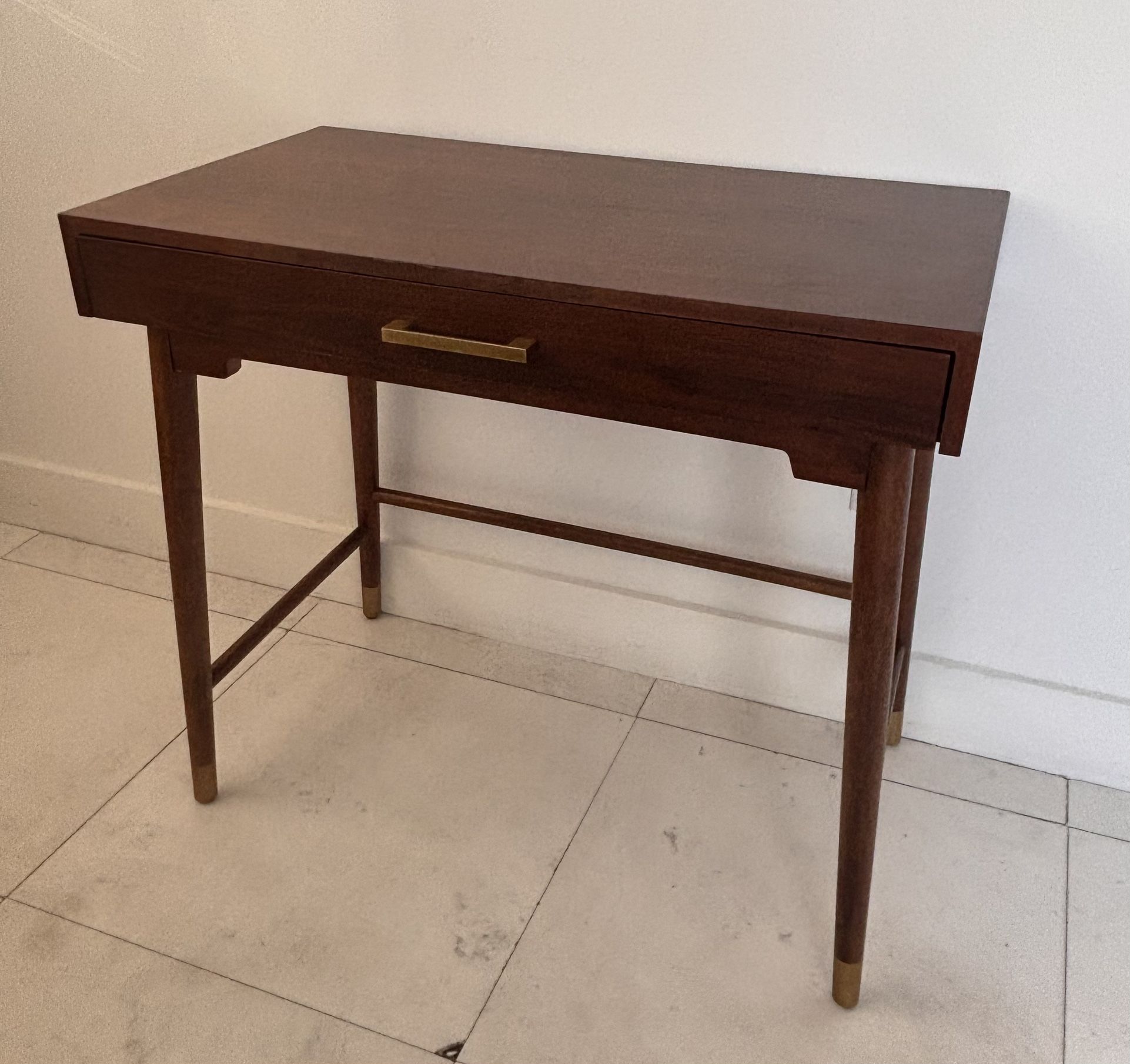 36” Desk With Drawer