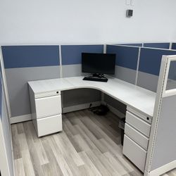 1 Premium Cubicle With Desk, Panels, Electrical And Data Ready