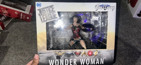 Wonder Woman Justice League
