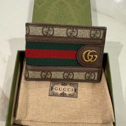 Gucci Wallet (NEW)