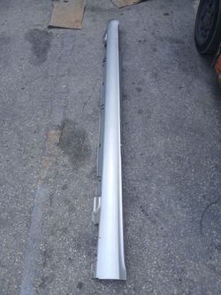 16 Mercedes C300 Left Driver Side Rocker Molding original