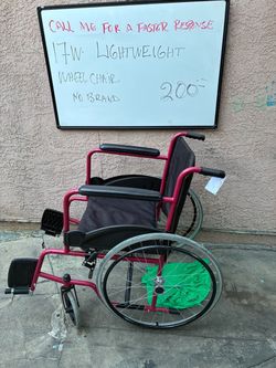 17W Lightweight Wheelchair