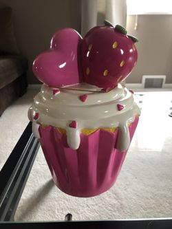 Cupcake piggy bank