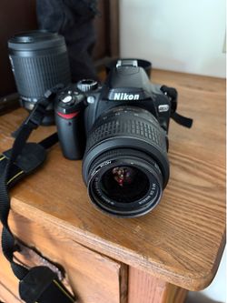 Nikon D 60  18/55  55/200 lenses in mint condition