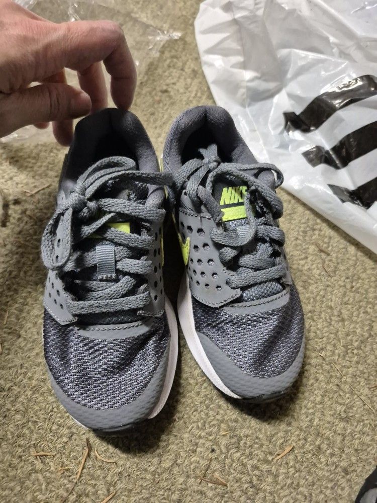 Kids Shoes, Nike Size 10.5