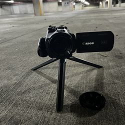 Canon Viva HF G70 4K Camera & Camcorder