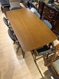 Danish Mid Century Modern Style Dining Set. Info in Description 