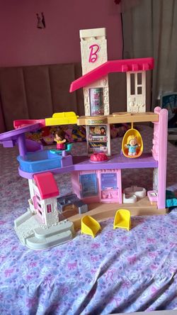 Little people Barbie little dream house