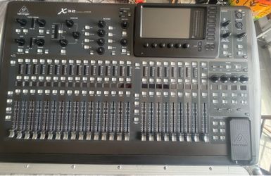 Behringer X32