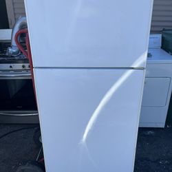 Hotpoint Apartment Sizes Refrigerator Used 