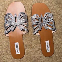 Used Women’s ( Size 8 ) Flip Flops 🩴 PRICE IS FIRM 