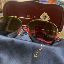 Gucci Aviator Sunglasses 