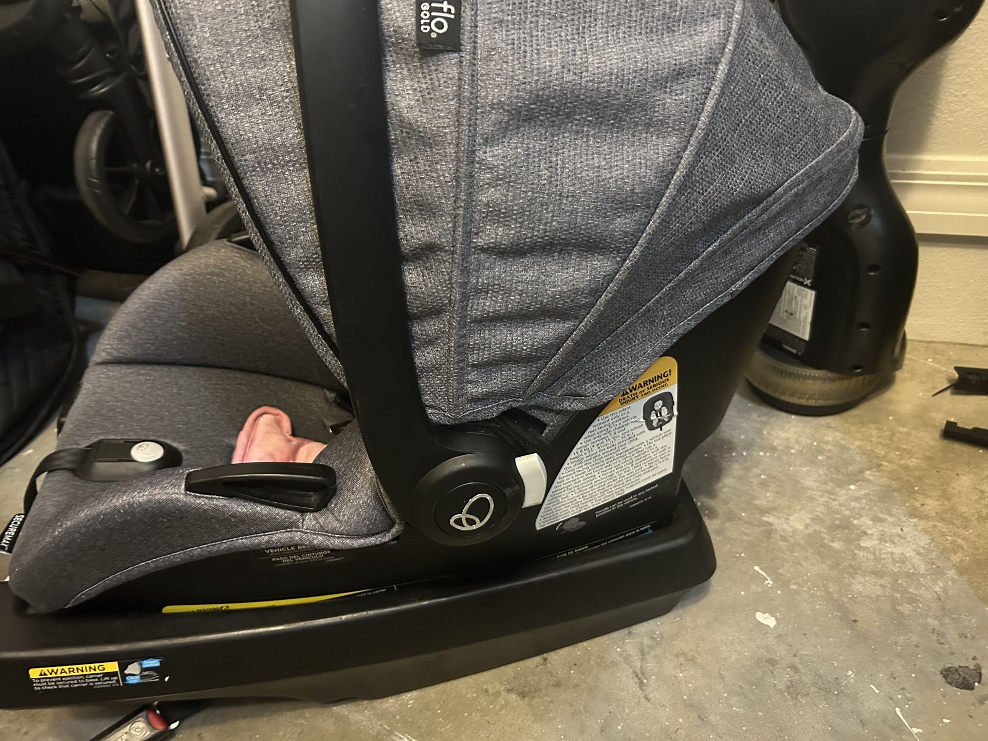 Evenflo Infant Car seat