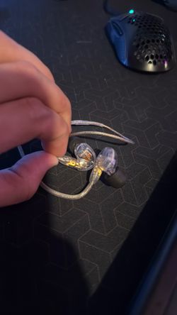 Shure 425 headphones
