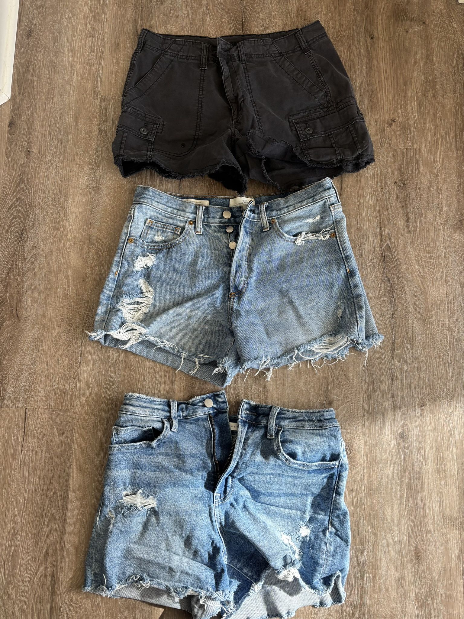 *Women’s Shorts/Pants*