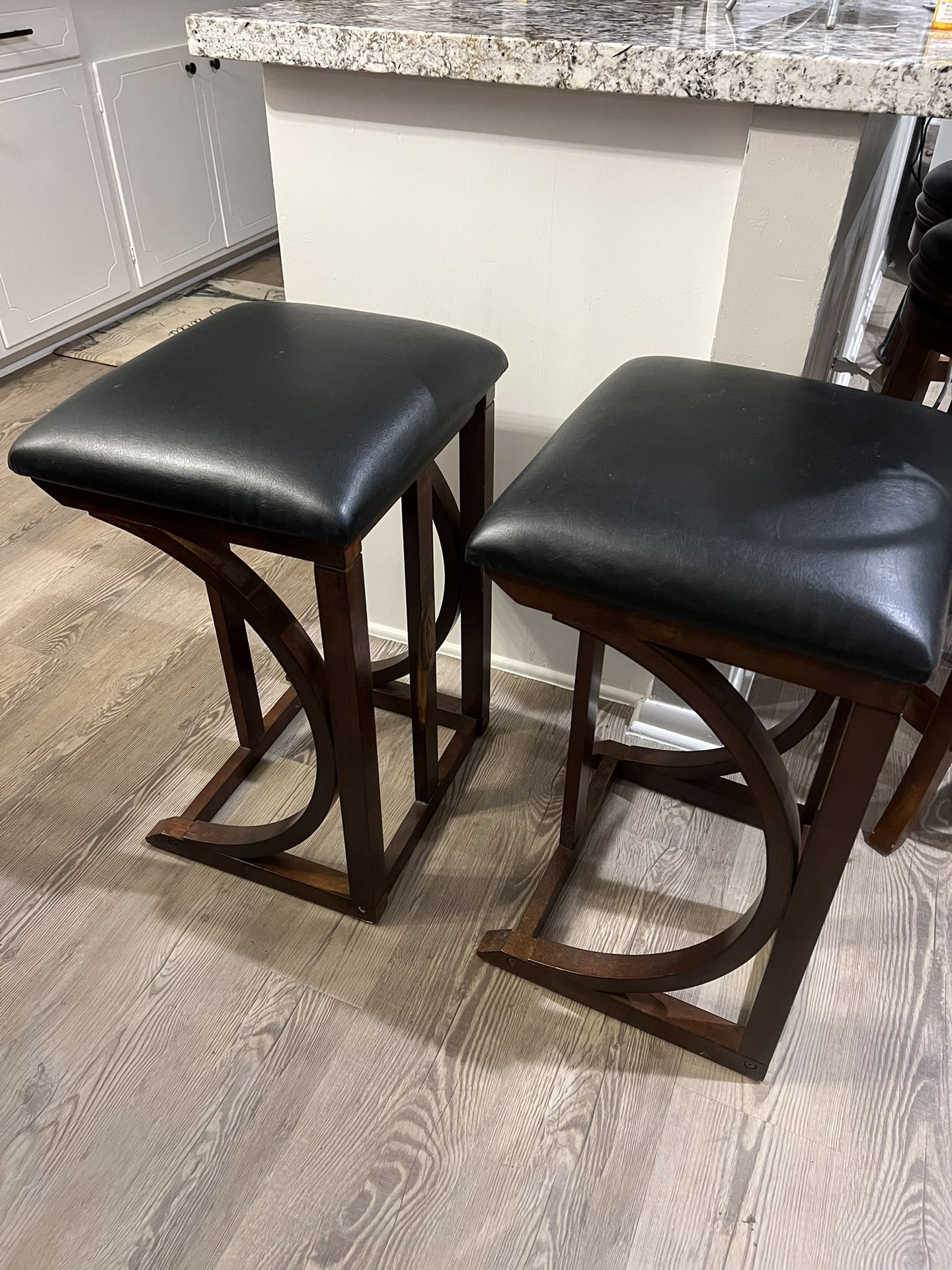 Imported Bar Stools Counter Height $50 Pair Or $25 Each